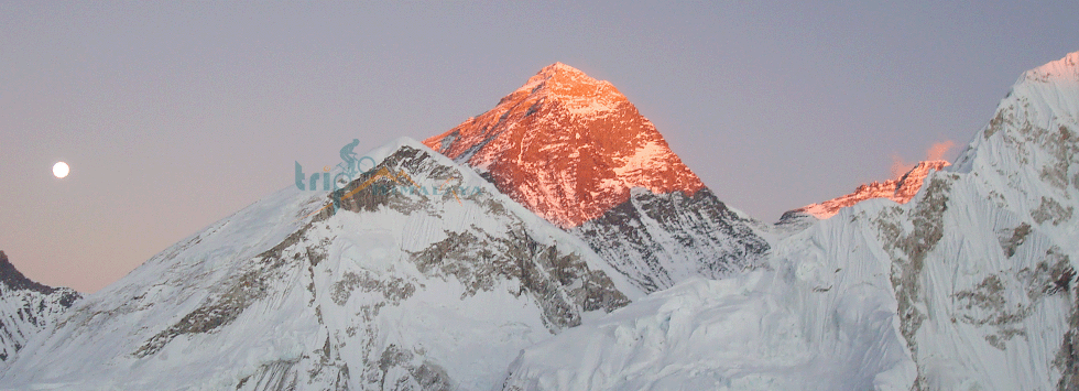 sun seat over the mt. everest. photo by Lila