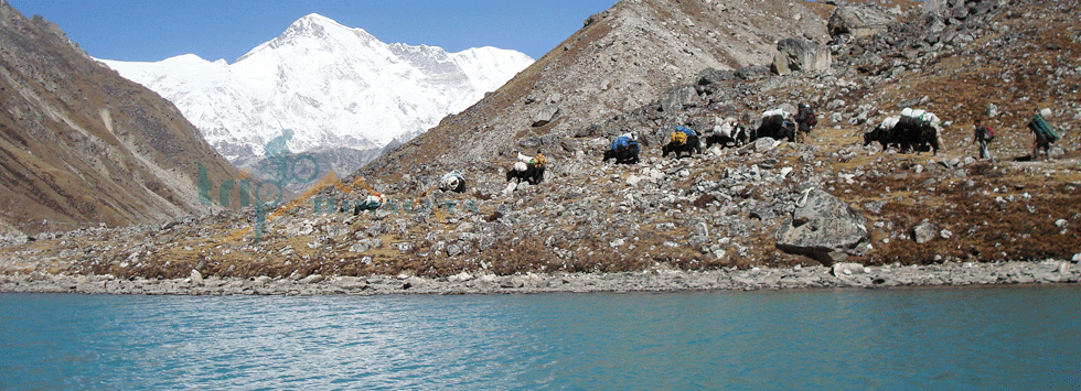 Gokyo Lake & Mt. Cho oyu.photo by Lila