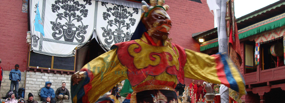 Tengboche festival. photo by Lila